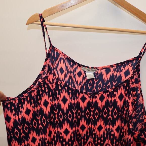 Ultra Teeze Size 3X Sun Top Assymetric Hem Sleeveless Drapes Nice - Picture 9 of 12